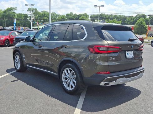 Used 2023 BMW X5 xDrive40i w/ Premium Package AWD/4WD image 4
