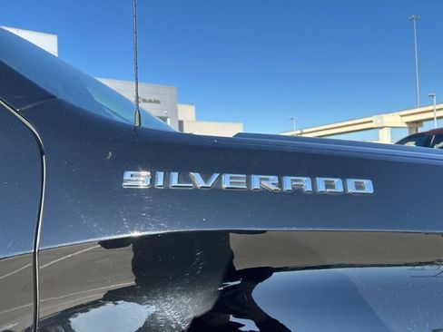 Used 2020 Chevrolet Silverado 1500 RST w/ Texas Edition image 14