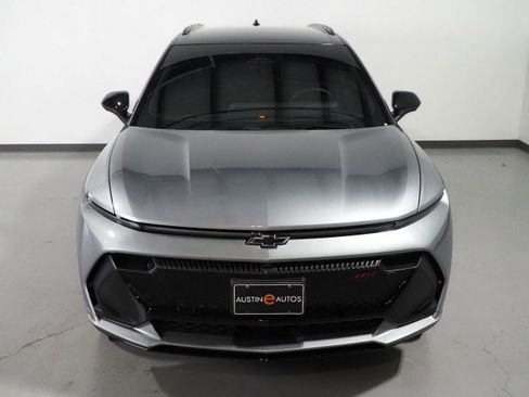 Used 2024 Chevrolet Equinox EV RS image 10