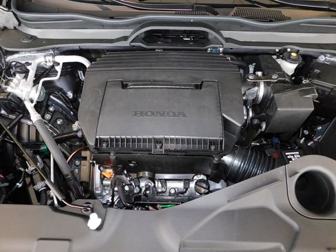 New 2026 Honda Pilot Touring image 43