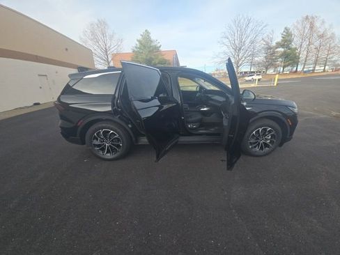 New 2026 Lincoln Nautilus Premier w/ Equipment Group 102A image 9