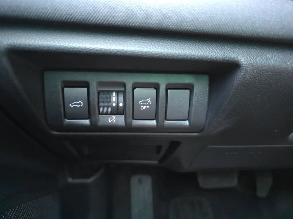 Used 2021 Subaru Outback Premium AWD/4WD image 24