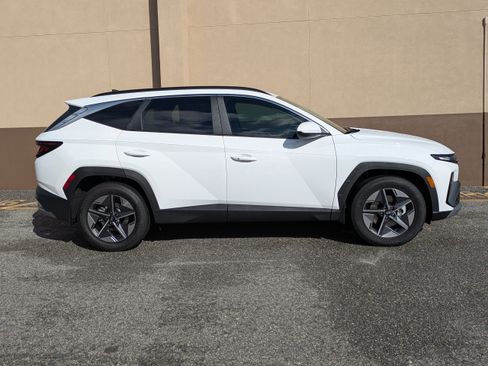 New 2026 Hyundai Tucson SEL image 3