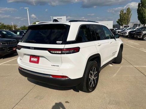 Certified 2023 Jeep Grand Cherokee Limited w/ Luxury Tech Group II AWD/4WD image 6