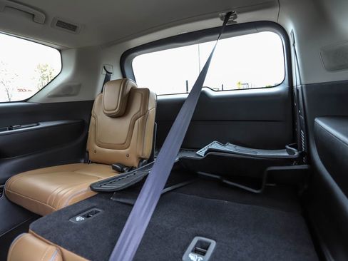 Used 2025 INFINITI QX80 Luxe AWD/4WD image 24