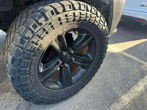 Used 2018 RAM 1500 Sport w/ Comfort Group image 6