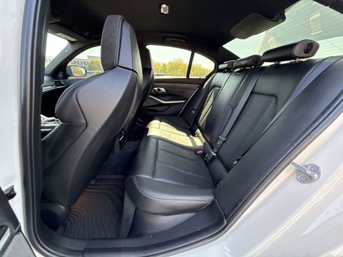 Used 2021 BMW M3 Competition RWD image 22