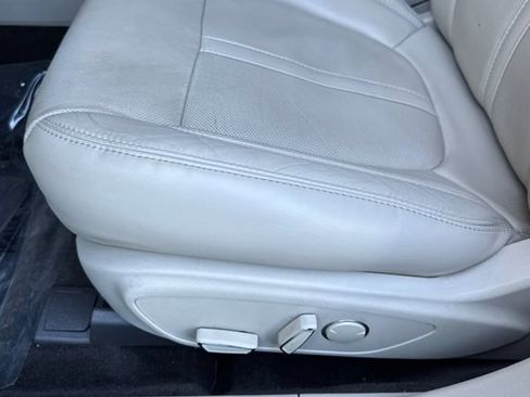 Used 2016 Lincoln MKZ Hybrid w/ Equipment Group 600A Reserve FWD image 13