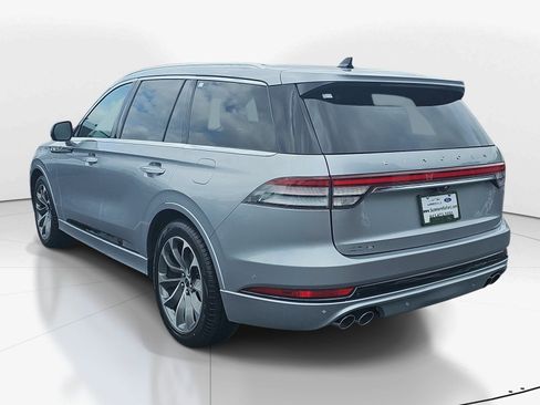 Used 2021 Lincoln Aviator Grand Touring w/ Equipment Group 302A AWD/4WD image 5
