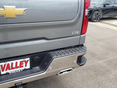 New 2026 Chevrolet Silverado 1500 LTZ w/ LTZ Premium Package AWD/4WD image 11