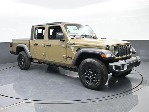 New 2026 Jeep Gladiator Sport image 8