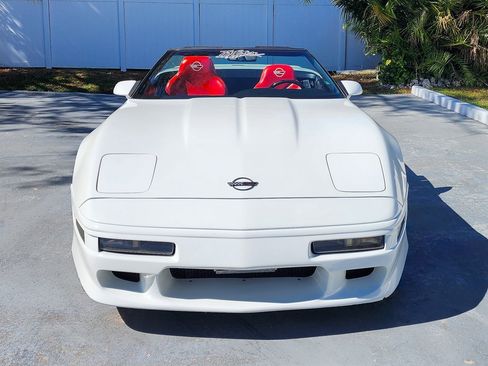 Used 1995 Chevrolet Corvette Convertible image 3