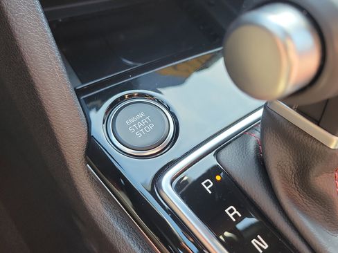 Certified 2025 Kia Sportage SX image 37