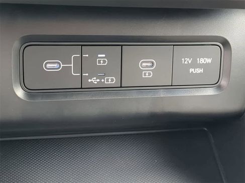 New 2026 Hyundai Tucson Limited image 33