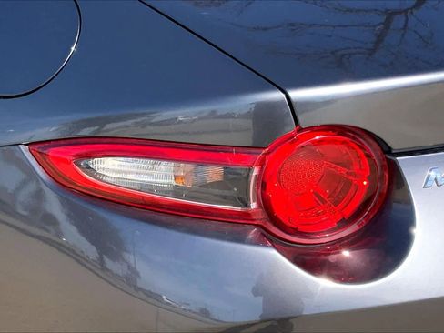 Used 2019 MAZDA MX-5 Miata RF Grand Touring w/ GT-S Package image 23