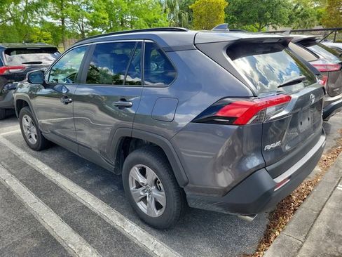 Used 2025 Toyota RAV4 XLE image 3