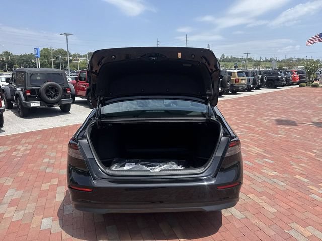 Certified 2024 Honda Accord EX image 29