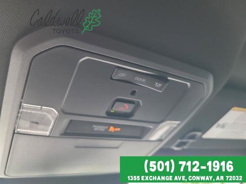 Used 2025 Toyota Tacoma SR AWD/4WD image 22