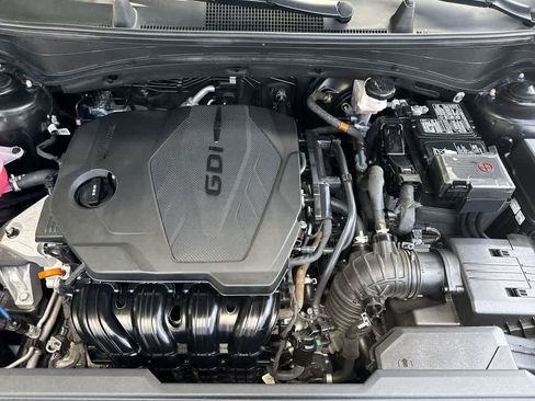 Certified 2025 Kia Sportage EX FWD image 12
