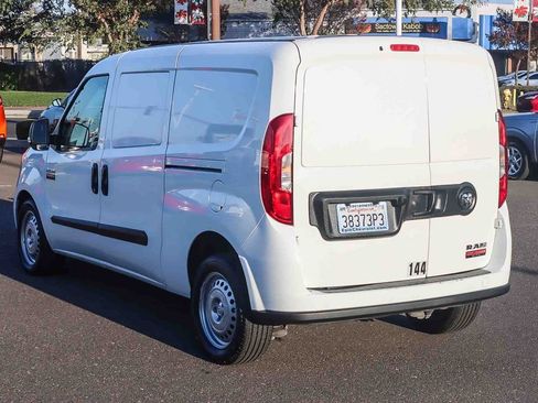 Used 2022 RAM ProMaster City Tradesman image 2