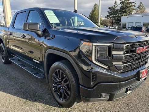 Used 2022 GMC Sierra 1500 Elevation image 3