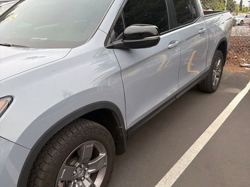 Used 2024 Honda Ridgeline TrailSport image 2