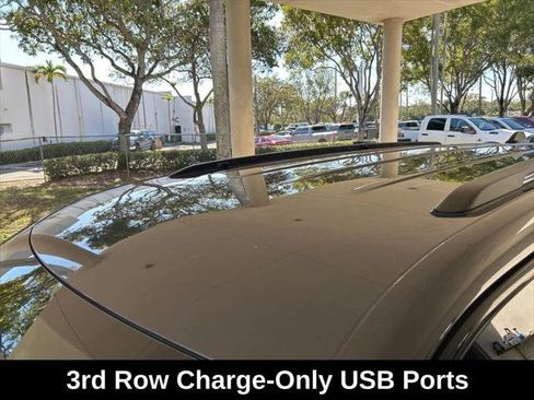 Certified 2023 Jeep Grand Cherokee L Laredo AWD/4WD image 17
