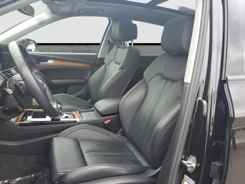 Used 2023 Audi Q5 e Prestige w/ Prestige Package AWD/4WD image 18