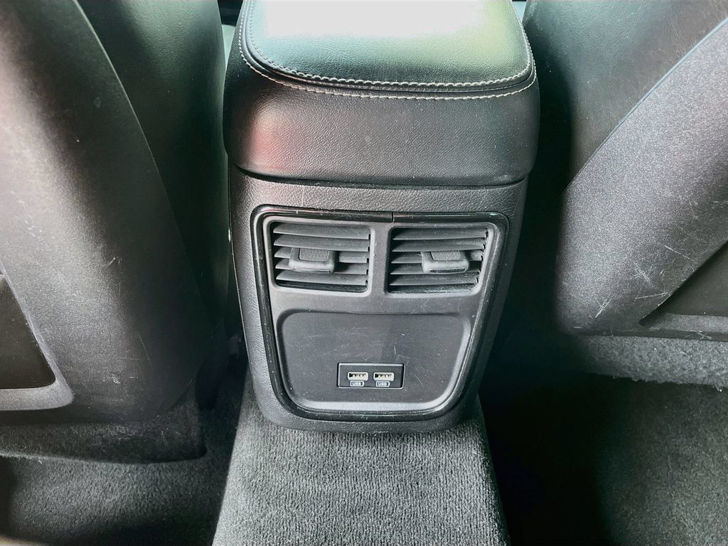 Used 2021 Chrysler 300 S RWD image 26