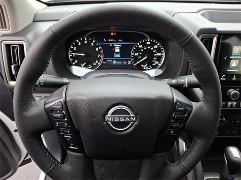 New 2026 Nissan Frontier SV w/ SV Convenience Package image 8