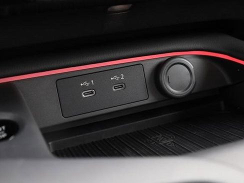 New 2026 Nissan Sentra SV FWD image 16