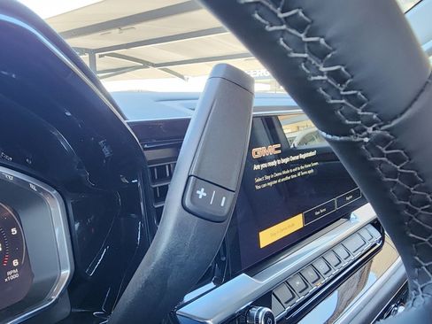 New 2026 GMC Sierra 1500 Elevation image 24