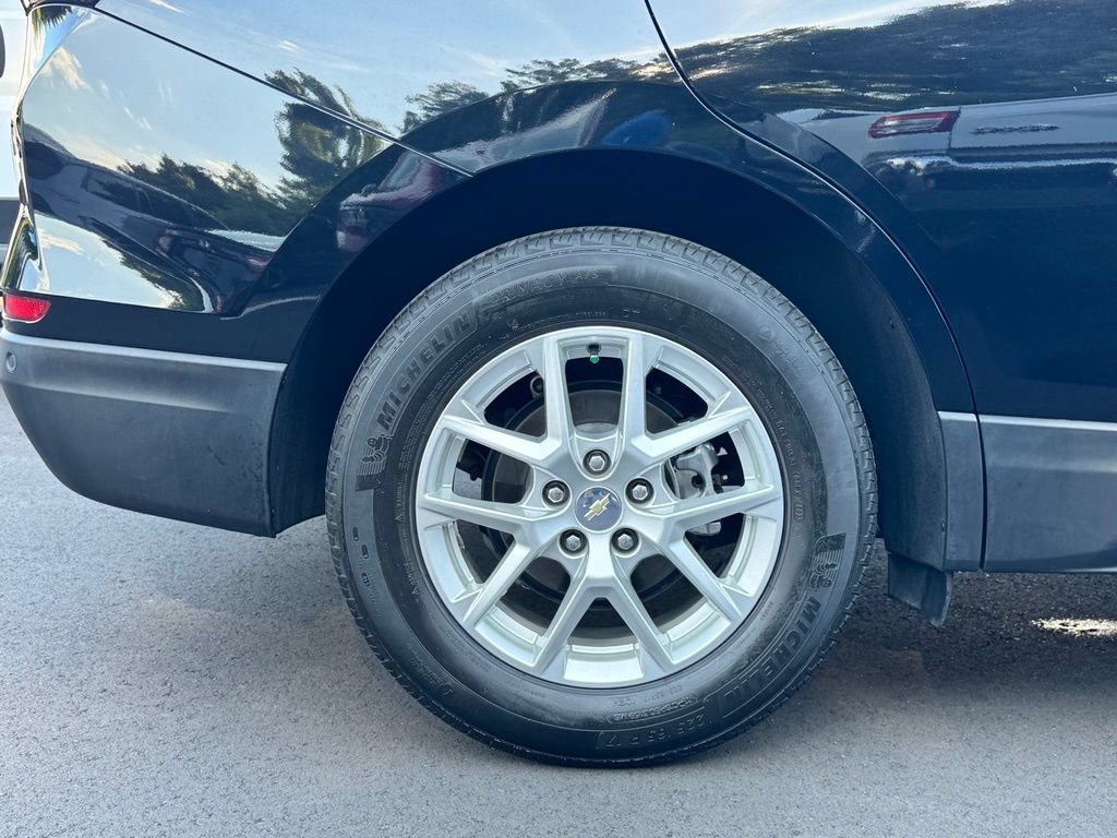 Used 2023 Chevrolet Equinox LT FWD image 36