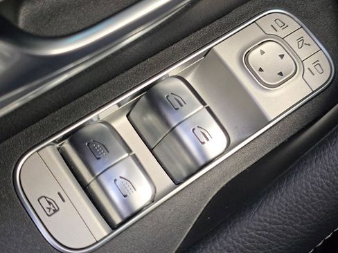 Used 2026 Mercedes-Benz GLS 450 GLS 450 image 30