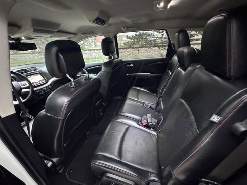 Used 2018 Dodge Journey GT AWD/4WD image 13