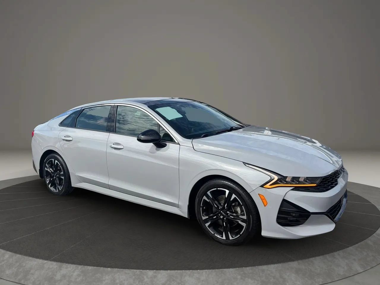 Used 2023 Kia K5 GT-Line AWD/4WD image 7