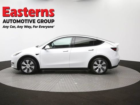 Used 2022 Tesla Model Y Long Range AWD/4WD image 54