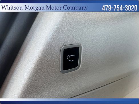 Used 2023 Chrysler Voyager LX image 38