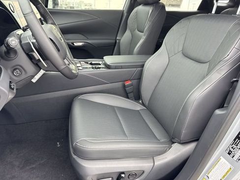 New 2026 Lexus RX 450h AWD image 11