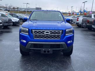 Used 2024 Nissan Frontier SL video 2
