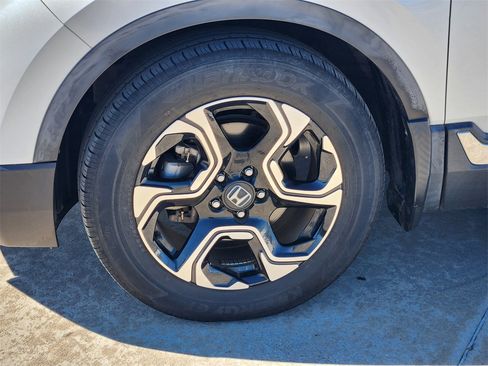 Used 2019 Honda CR-V Touring image 11