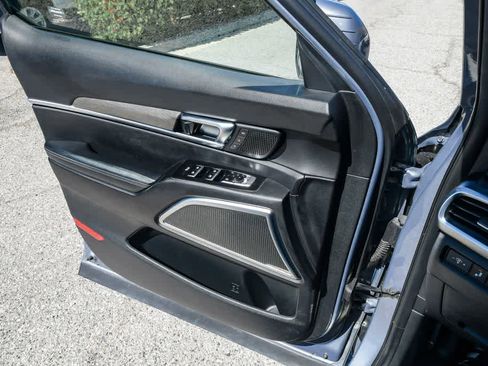 Used 2021 Kia Telluride SX w/ Nightfall Edition Package AWD/4WD image 26