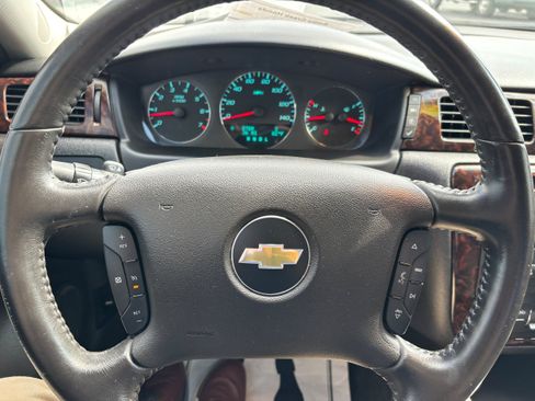 Used 2012 Chevrolet Impala LT FWD image 19