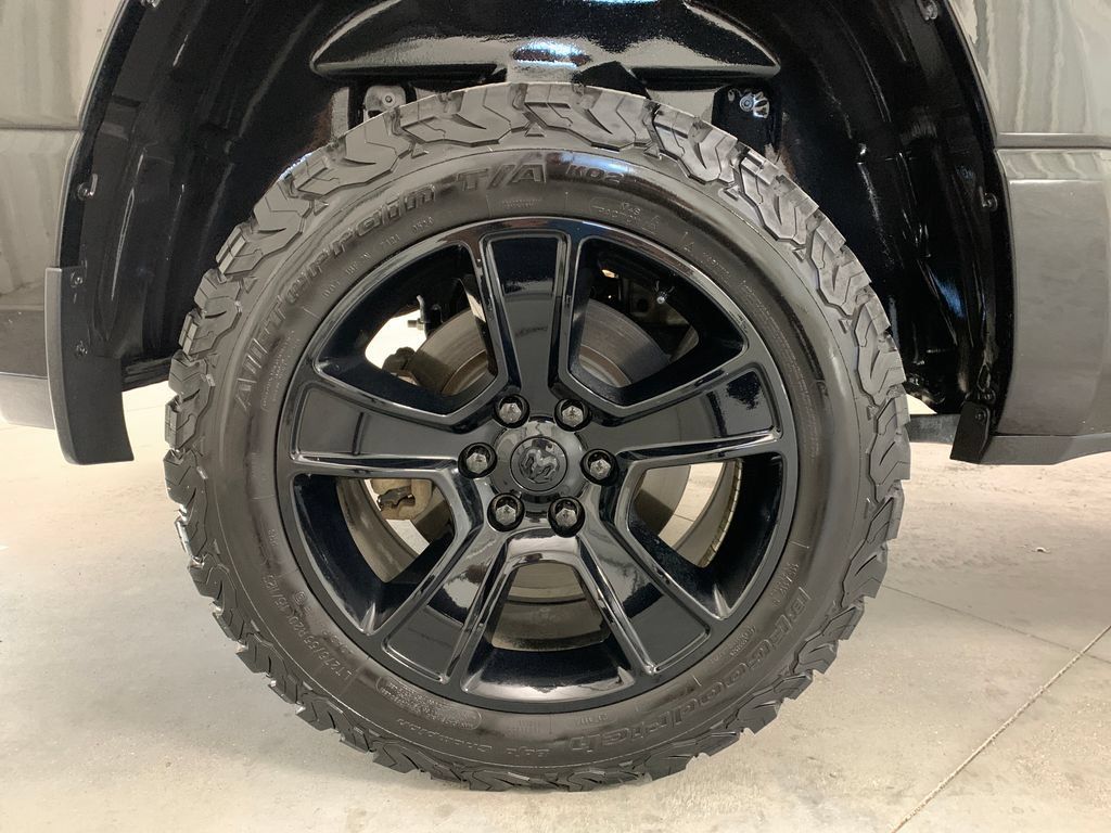 Used 2023 RAM 1500 Big Horn AWD/4WD image 9