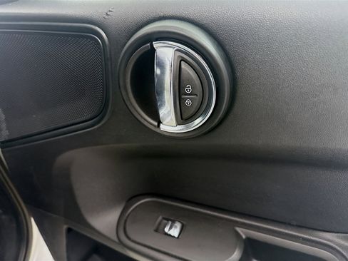 Used 2021 MINI Cooper Countryman image 31