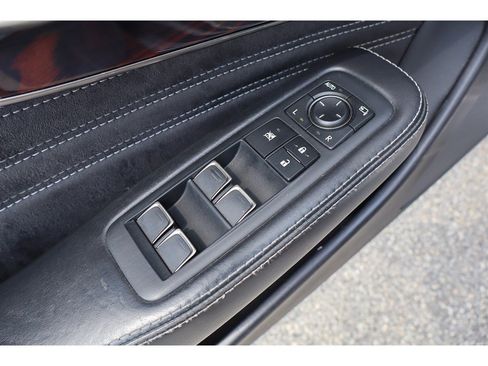 Used 2018 Lexus LS 500 AWD w/ Interior Upgrade Package image 32