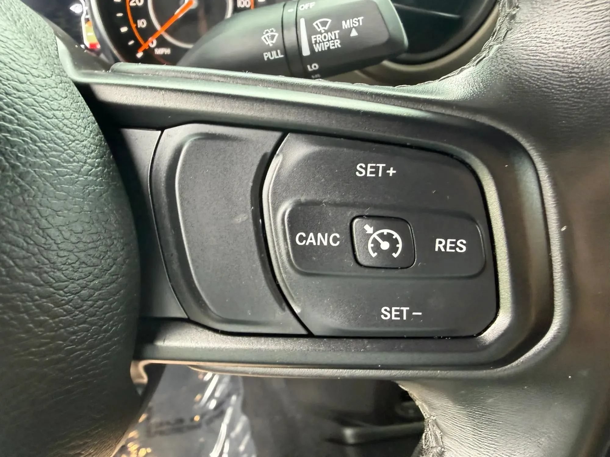 Used 2020 Jeep Wrangler Sport AWD/4WD image 17