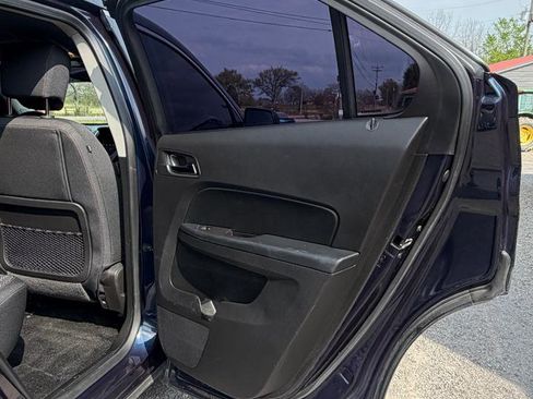 Used 2017 Chevrolet Equinox LS image 15