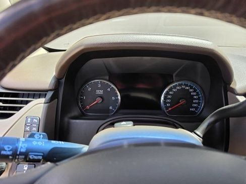 Used 2017 GMC Yukon Denali w/ Open Road Package AWD/4WD image 9
