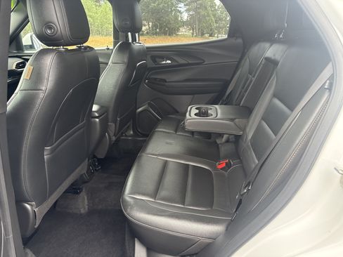 Used 2021 Chevrolet TrailBlazer ACTIV w/ Technology Package AWD/4WD image 13